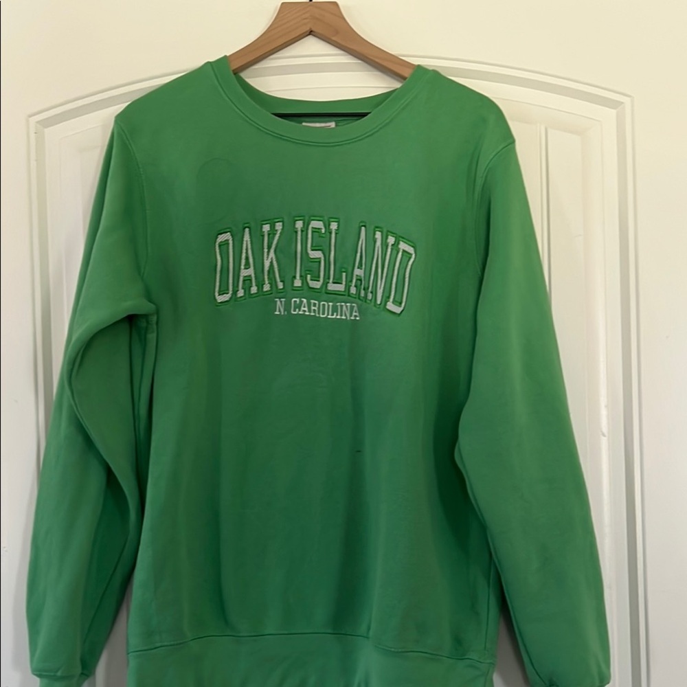 Oak Island NC Sweatshirt Medium